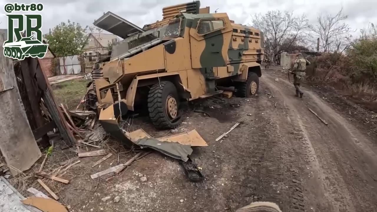 🇷🇺🇺🇦Two Turkish armored vehicles