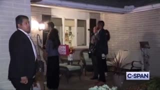 Kamala Harris staged a door knock and got caught on camera