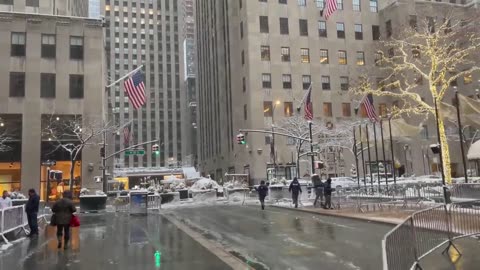 Manhattan snow storm - snowing in new York City NYC snow fall walking tour