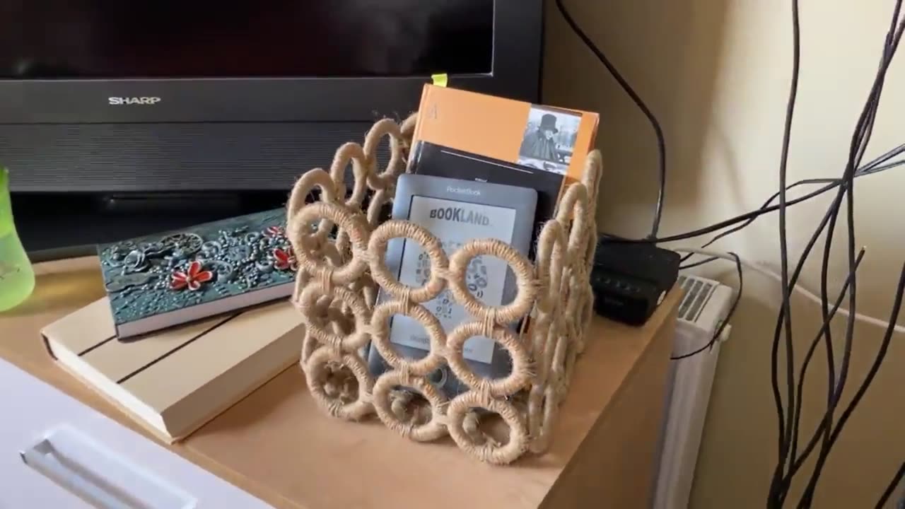 DIY jute and cardboard basket idea