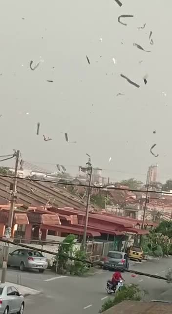 Tornado near Ipoh.