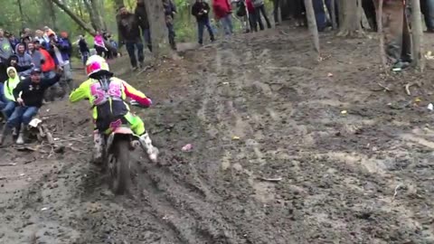 '14 Powerline Mud Hole CRASHES