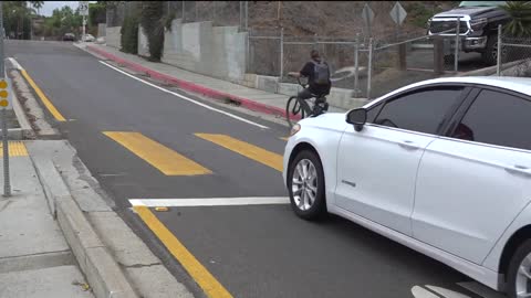 Crashes, near misses, dark crosswalk has Point Loma neighbors concerned