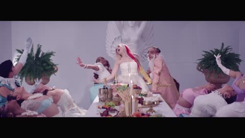 Ava Max - Kings & Queens [Official Music Video]