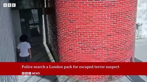 Daniel Khalife_ Police search London_s Richmond Park for escaped terror suspect - BBC News