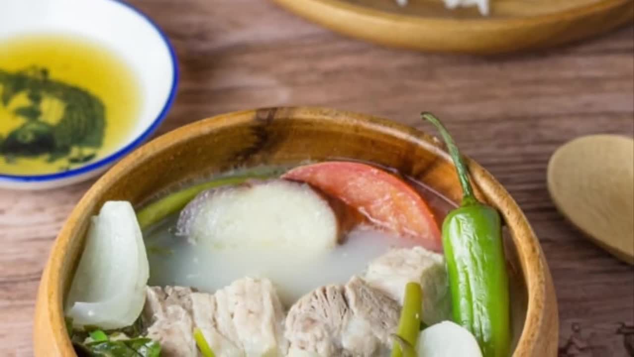 Top 10 Most Common And Traditional Food in the Philippines