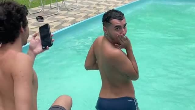 e do "Tony Ramos" ri muito kkkkkkkkkk amo ela
