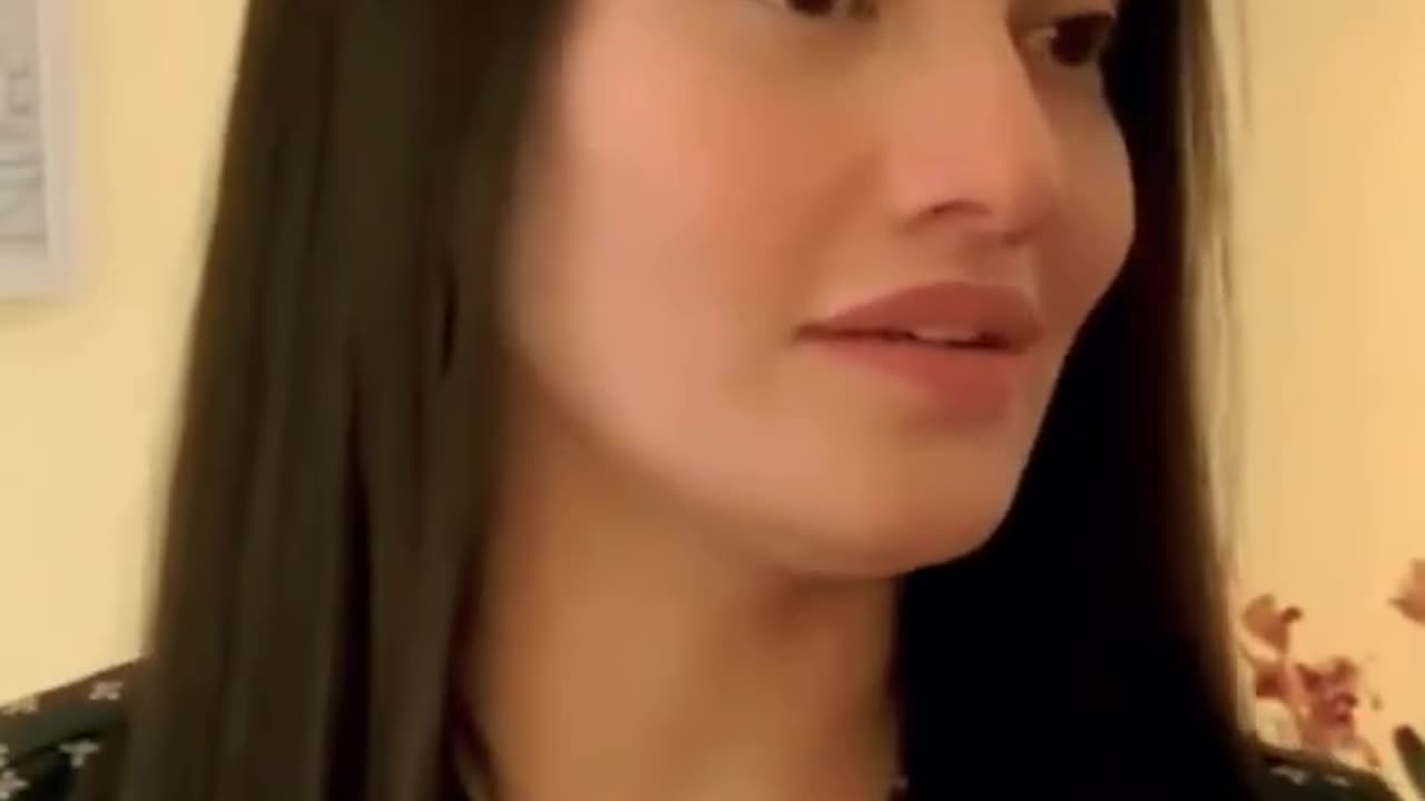 Muniba Mazari talks about Fear- Inspirational Video