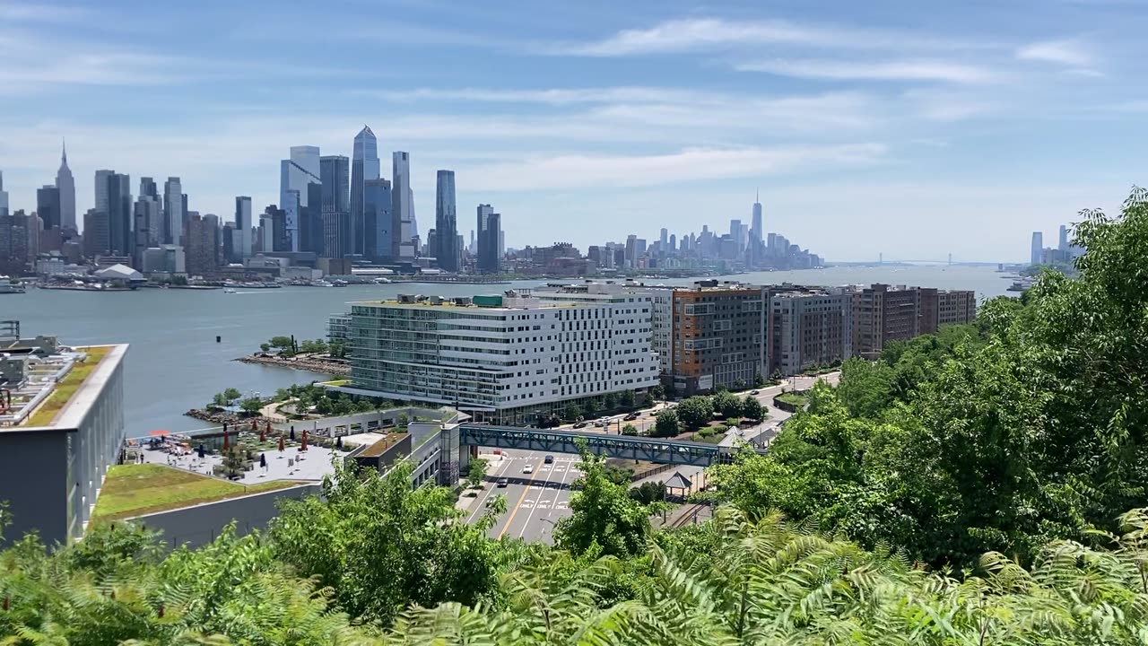 Old Glory Park (Weehawken, NJ)