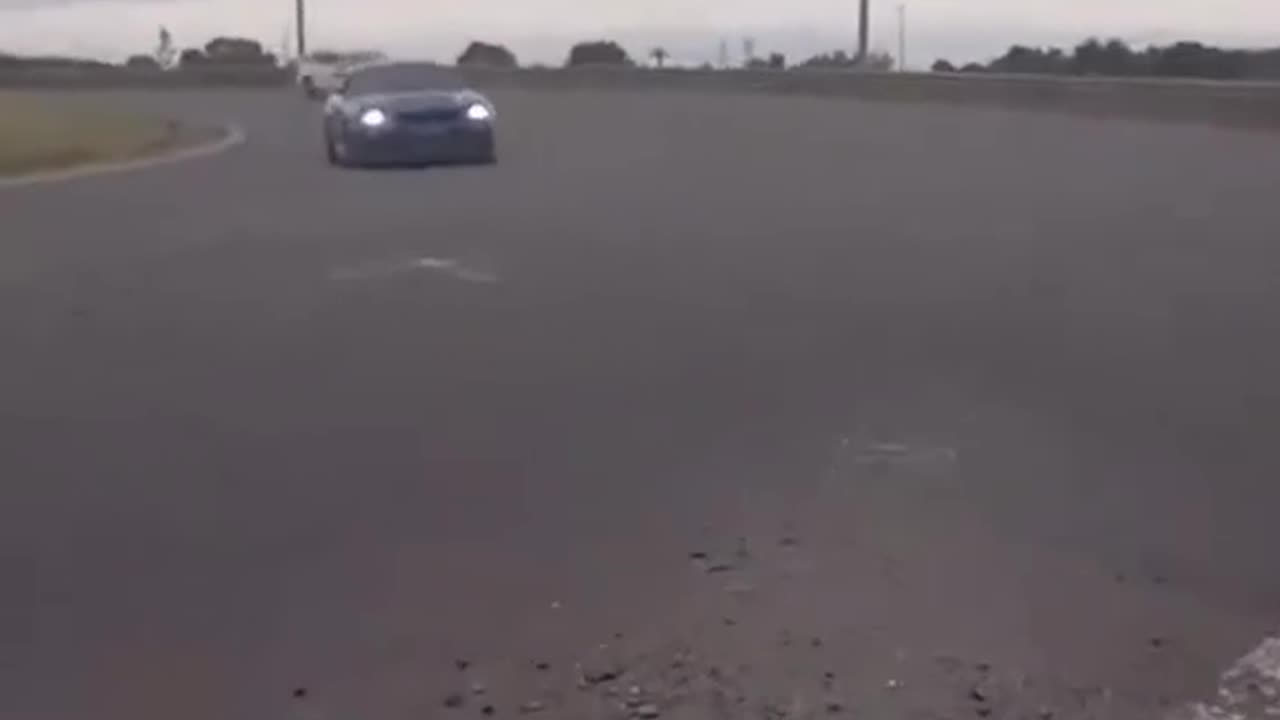 Mustang crash live