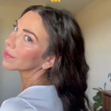 the viral half back braid on wavy hair can’ miss! 🌊 #hairstyle #hairtutorial #braids #viral