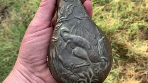 The Old Kangaroo Powder Flask From The Field