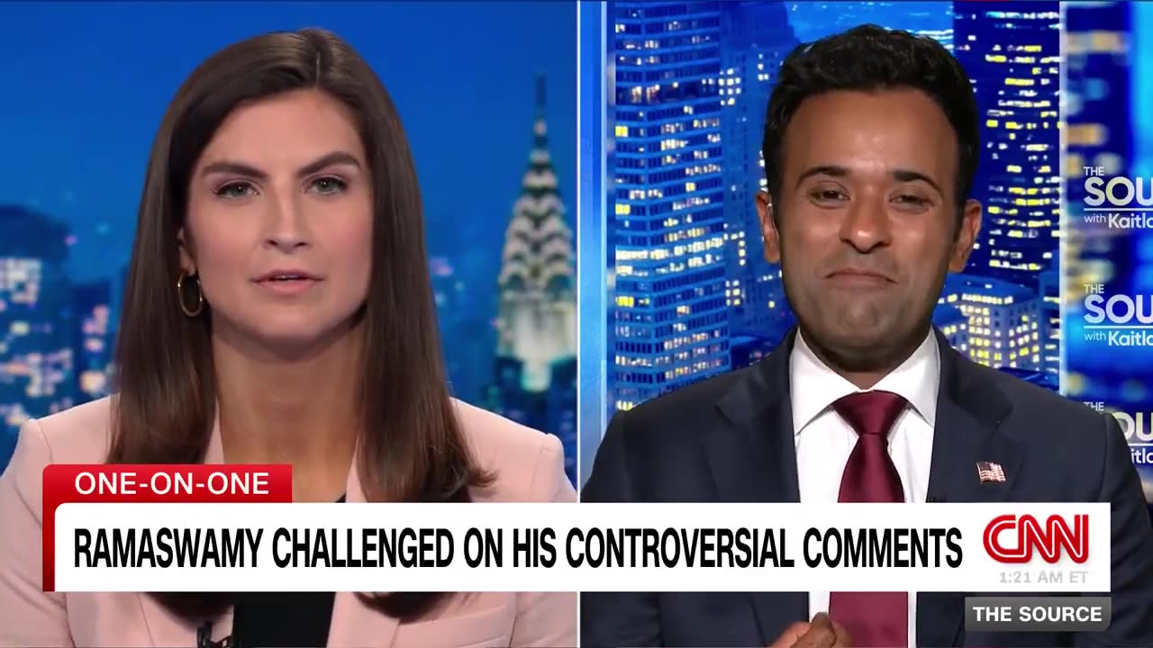 Vivek Ramaswamy SLAMS Lying CNN Reporter In Viral Clip