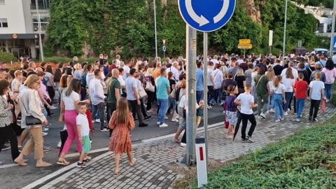 Polazak procesije od Klanca prema centru Širokog Brijega