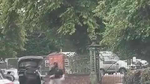 Open air machete combat on the streets of Birmingham, jewK