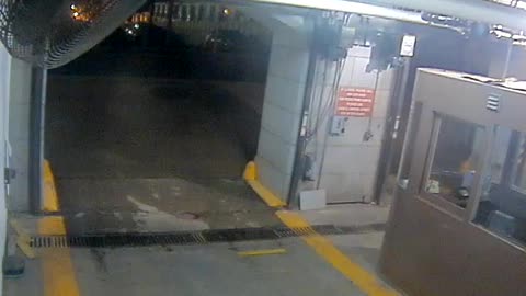 3470CHOBBAGarageEntrance_2021-01-05_18h00min01s227ms.mp4