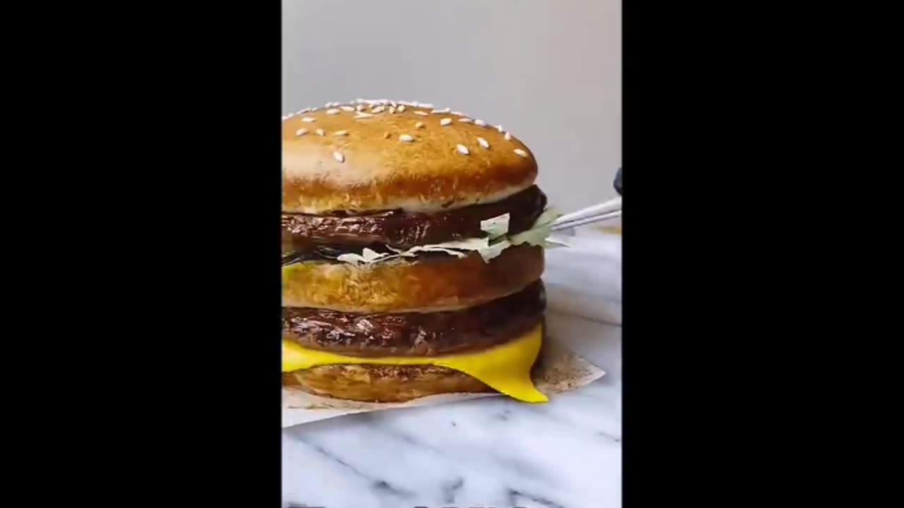 Cake ka burger 🍔