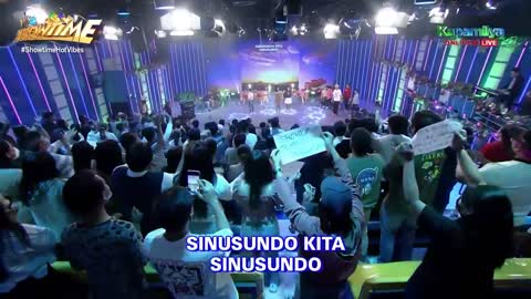 It’s Showtime girls sing “Sundo” by Imago