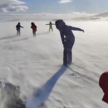 Surfing on a frozen lake 😍😍😍😍