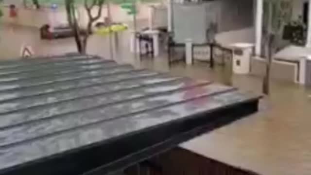 Knee-deep floods atBukit Timah King's Road on 9 Nov