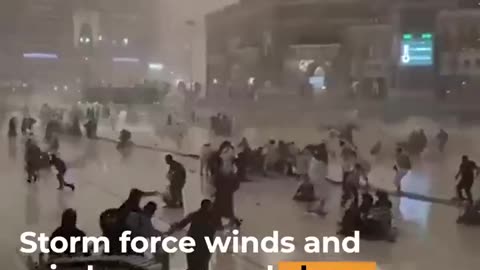 Lightning strikes Mecca clock tower as storm causes chaos