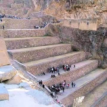 Giant weapons of the old world, People were gigantic back then!!!