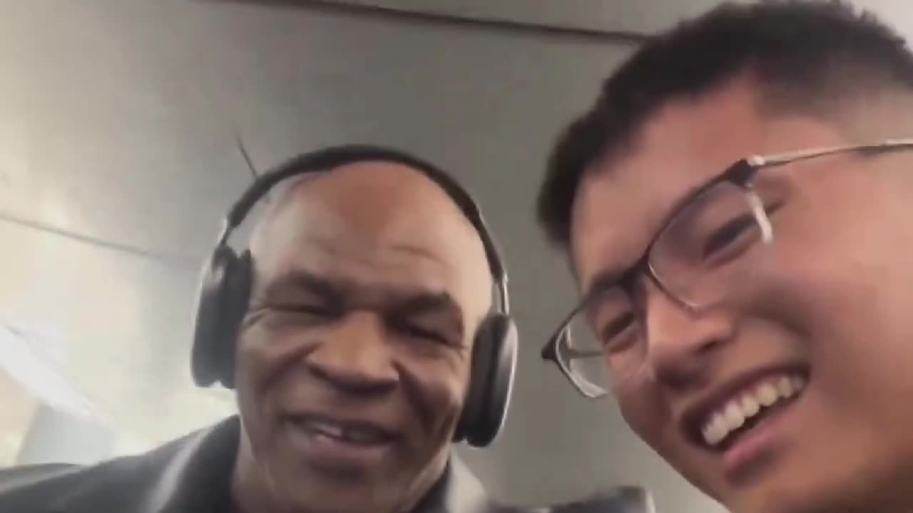 Mike Tyson got pissed at a Fan asking for a Photo then instantly felt bad