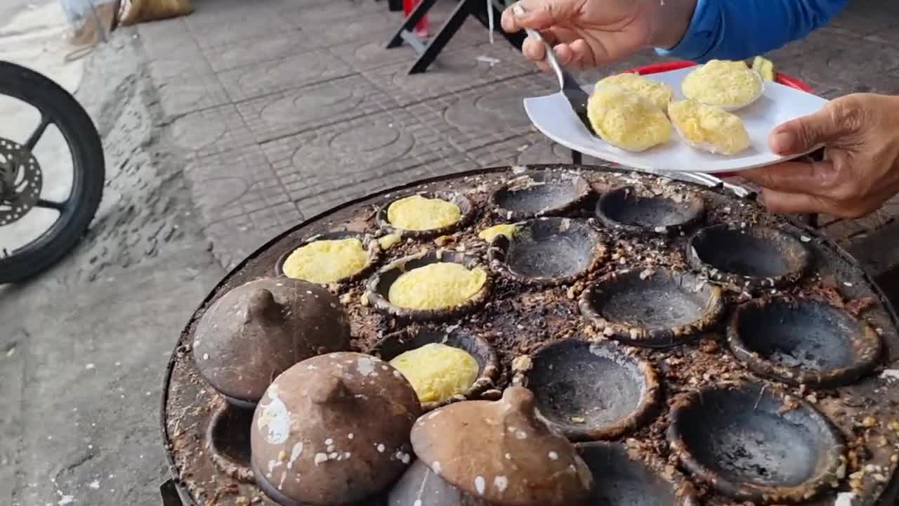 Banh Can - Street Food Nha Trang 2022 I Streetfood Hem#43