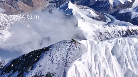 DJI Mavic 3 - Flying Over Mount Everest