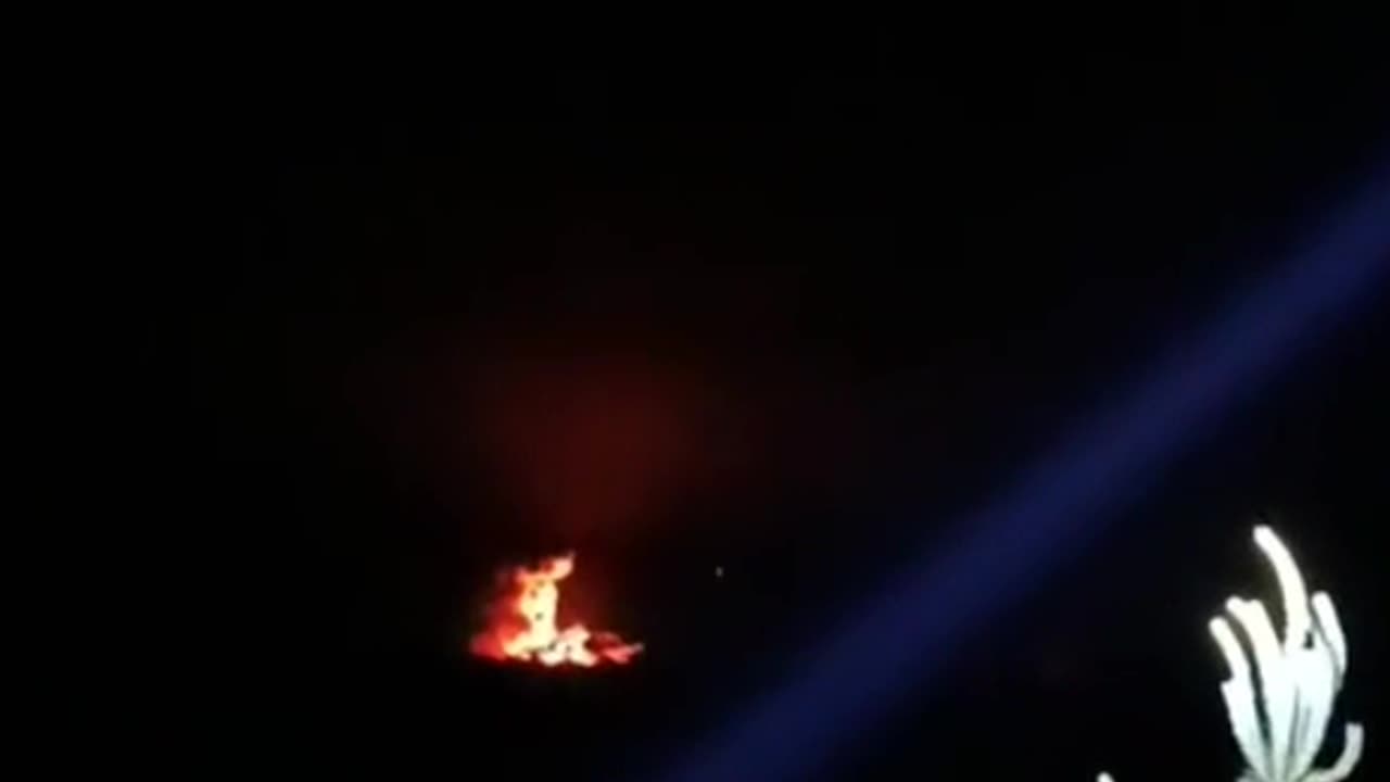 Russian Artillery attacking Ukrainian positions during nighttime