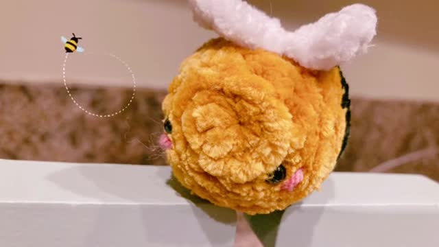 Super delicate little bee