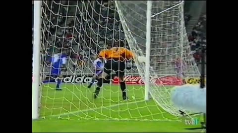 RONALDO FENOMENO - Top 10 PLAYS for BARCELONA