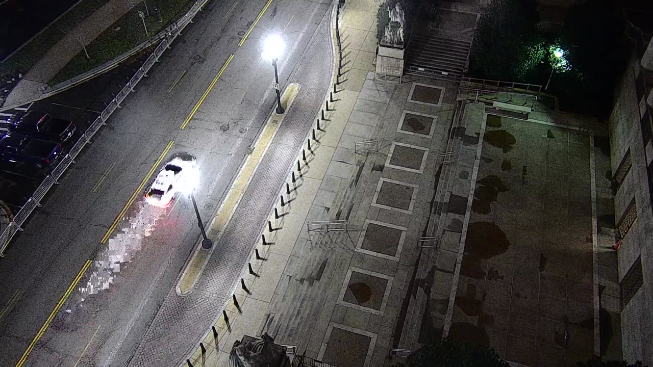 3106RHOBRFNorthRoofCenter_2021-01-06_00h40min01s027ms.mp4