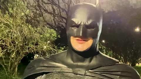 O QUE O BATMAN PENSA SOBRE O FORMATO DA TERRA E OS ASTROS? com Profº Eduardo Gimenes