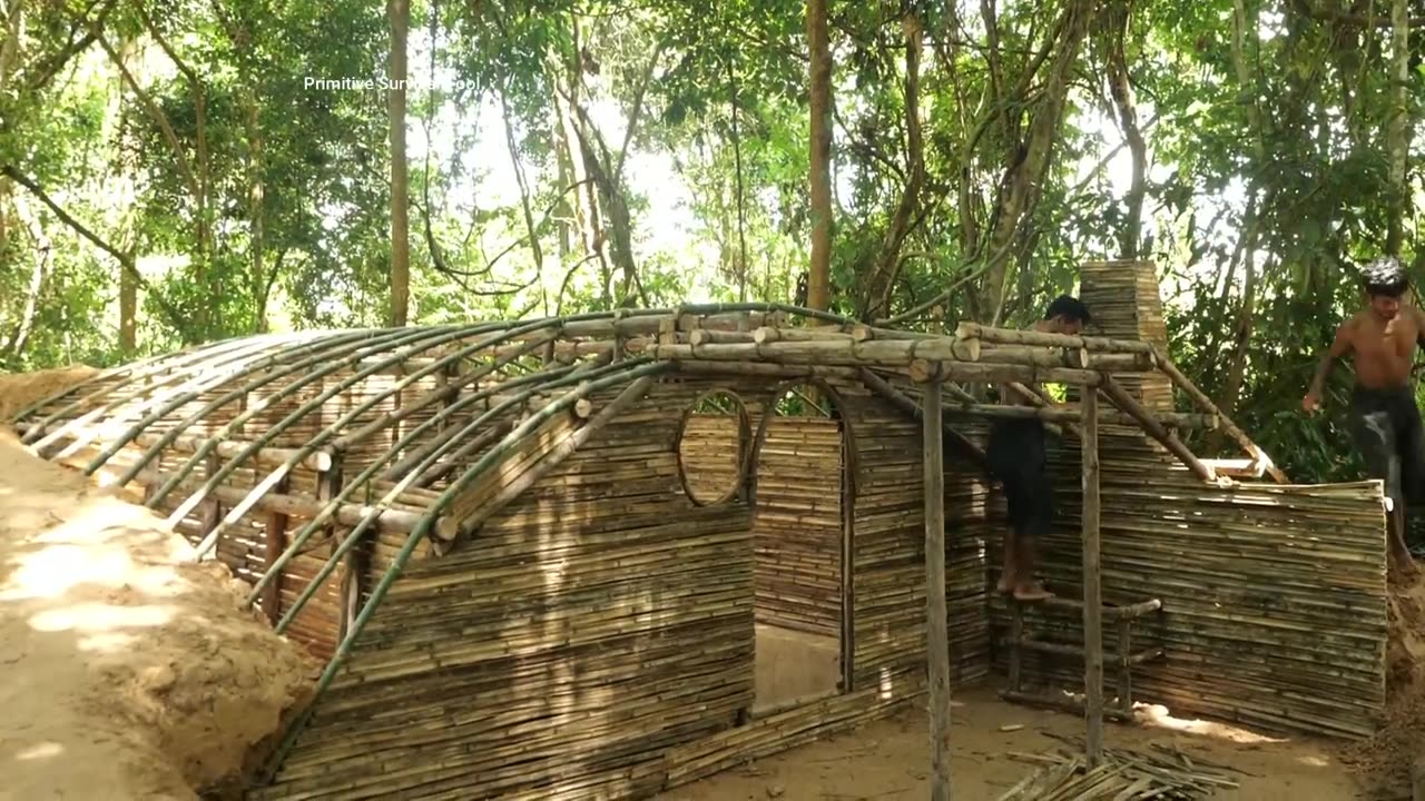 25 Days Building The Most Amazing Underground Hobbit House and Water Tube