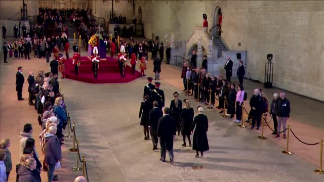 Queen's grandchildren hold silent vigil for 'dear grannie'