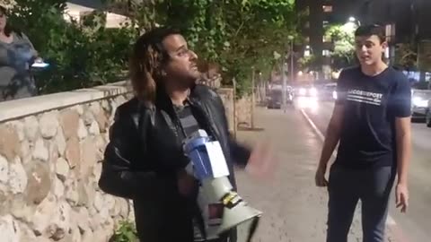 השופט צבי וויצמן שלח את הבת המפגרת שלו אופיר להעליל עלילת שווא נגד מי שמחו מתחת לביתו