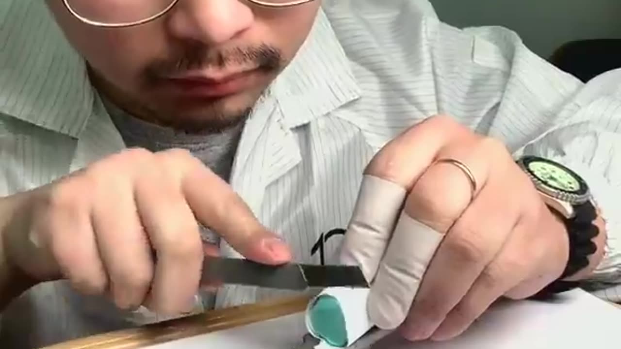 How a broken watch glass change into the New one 🕜😲😲😘🦸