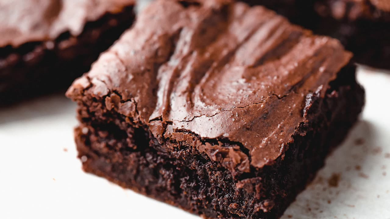 Low Calorie Brownie Recipe!! Tasty, Quick, and Fun.