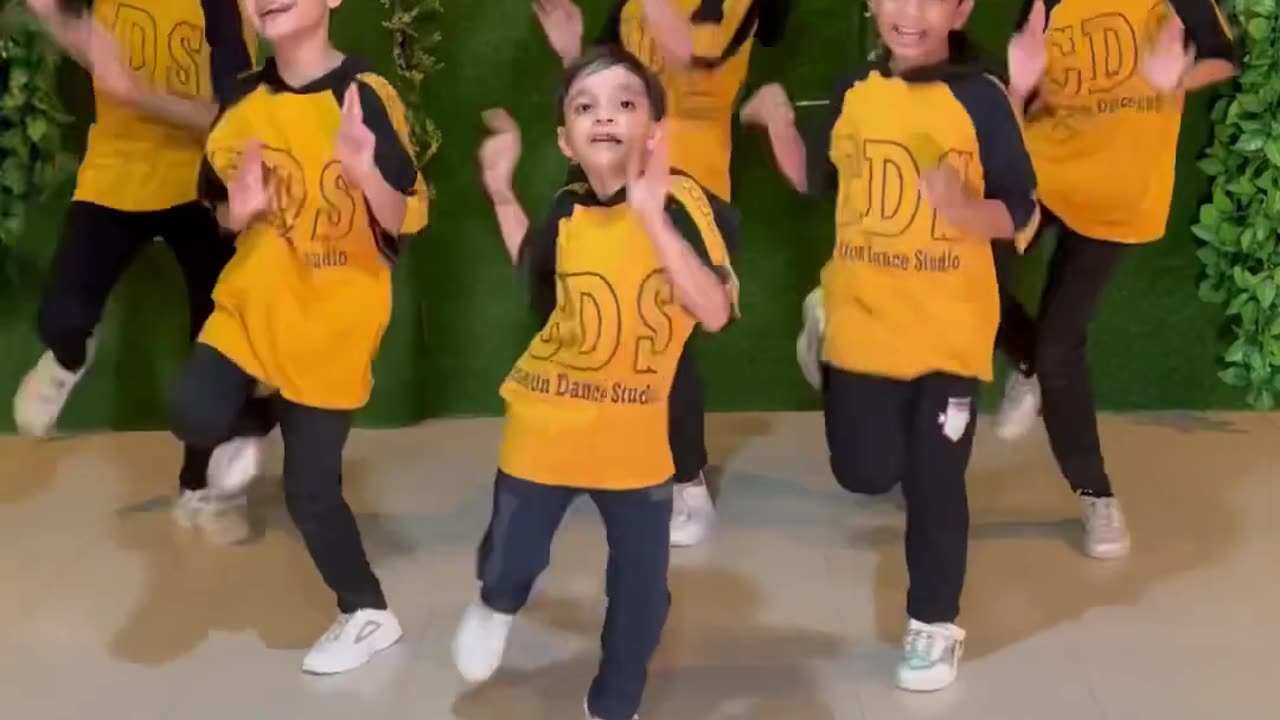 Banthan chali Hemant Lote kids dance shorts youtube shorts video bollywood hiphop shorts