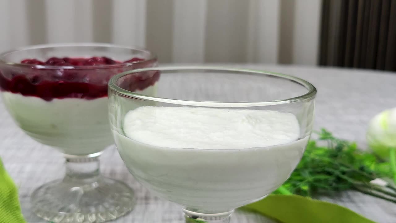 Easy Cherry Dessert in a Glass - Ready in 5 Minutes