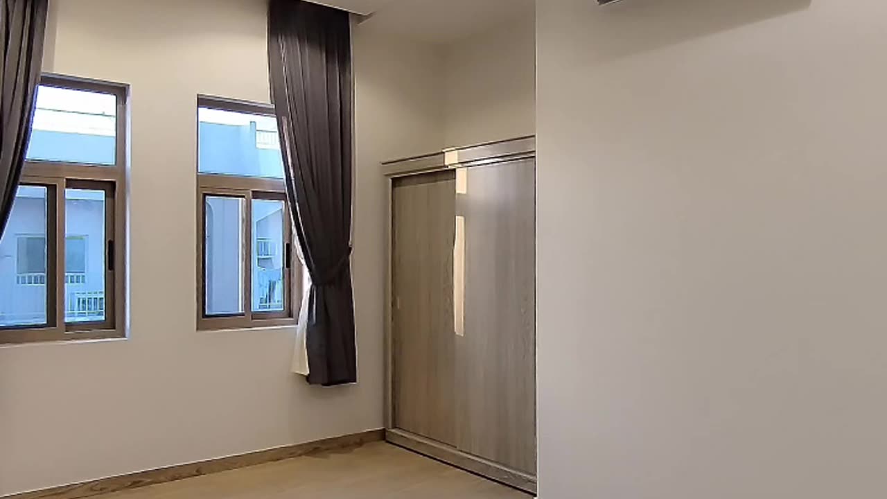 Jidhafs:-2Bhk Semifurnished Flat on Rent with Ewa