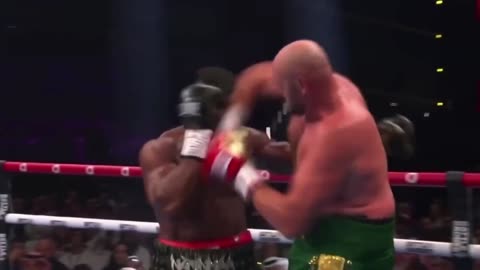 Tyson Fury cheats using elbow and headbutt against Francis Ngannou