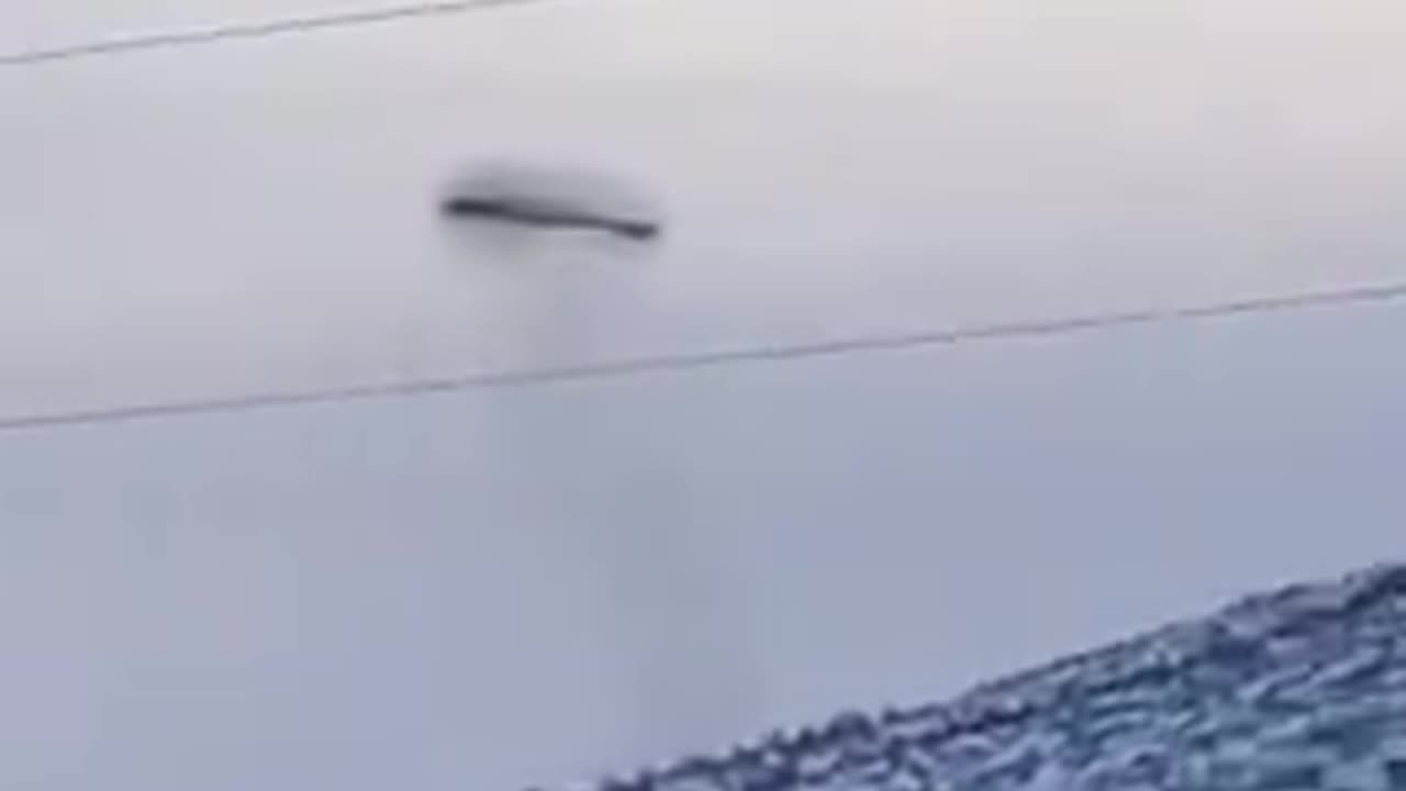 Strange flying ring cloud in Utah