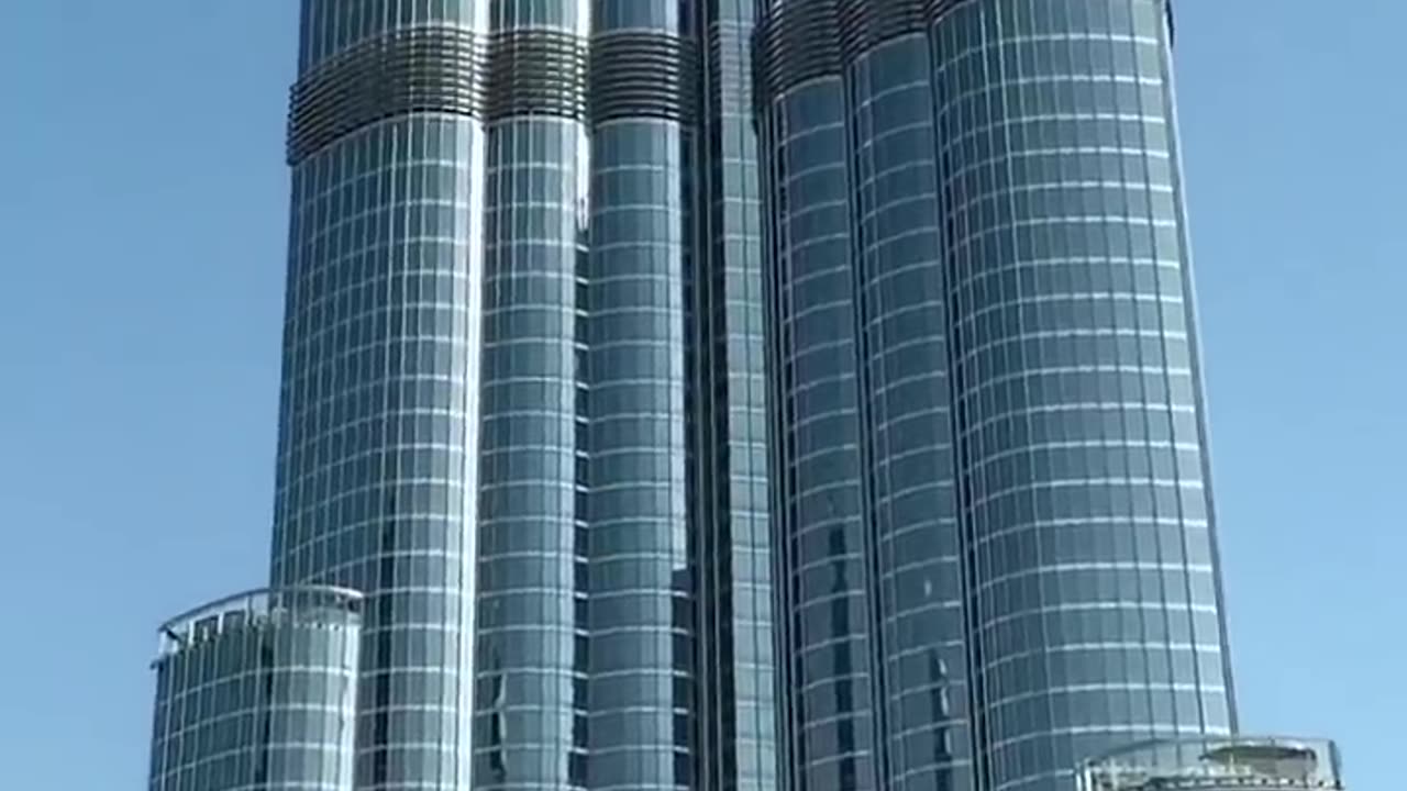 $500 MILLIONS Dubai King's Hobby #uae #dubai #amazing #king #viral #money #hobby😱