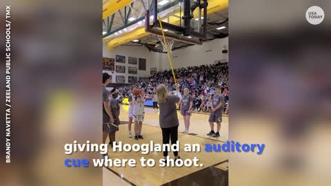 Fans erupt after blind teen basketball player sinks her free throw | USA TODAY