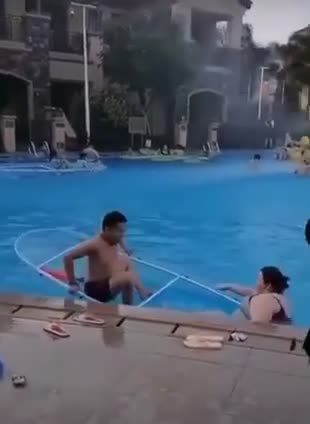 Titanic sinking ... rare video 😂😂