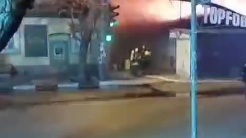 In Kherson, they still cannot put out a major fire in the central market area