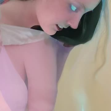 🔥Kit Shows off with a💃 #dance