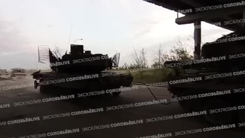 Russians Captured a German Leopard 2A6 Tank